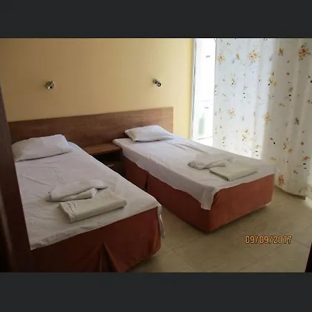Debbie'S Apartment Sun Village * Слънчев бряг
